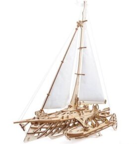 Ugears 3D mechanické puzzle Loď Trimaran Merihobus 237 ks
