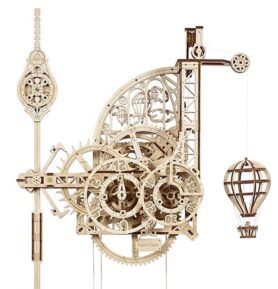UGEARS 3D puzzle Aero Clock s kyvadlem 320 ks