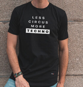 RAVE Černé prodloužené tričko | Less Circus Velikost: XXL