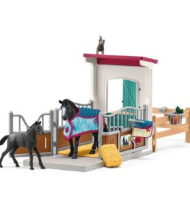 Schleich - Jezdecký klub, Box pro koně s klisnou a hříbětem