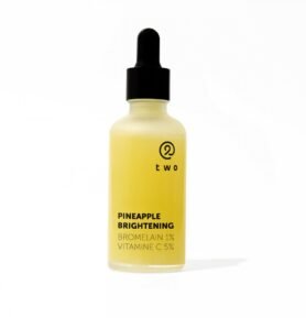 Two Cosmetics Ananasové rozjasňující sérum - Bromelain 1%, Vitamín C 5%, 50ml