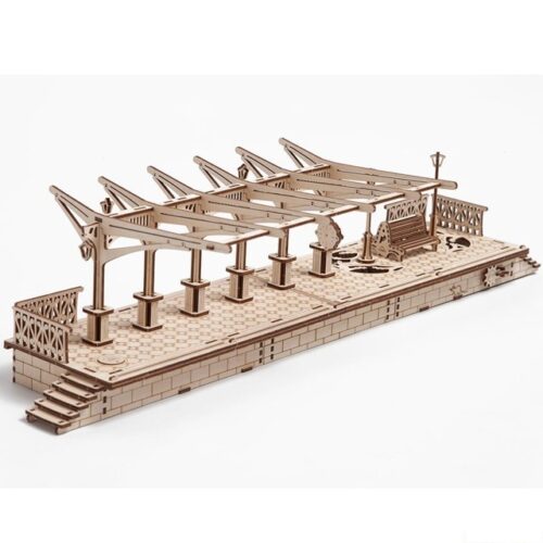 Ugears 3D mechanické puzzle Nádraží 196 ks