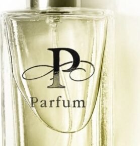 PURE No.136 Parfemovaná voda Velikost: 50 ml