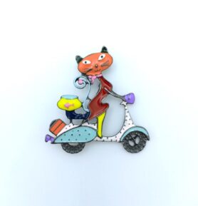 Phoenix Brož Kočka na skútru oranžová