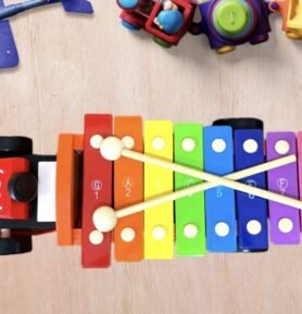 Hobi Toys Dřevěný tahací xylofon - Autíčko