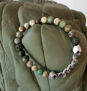 Handmade Minerální náramek Agate s lebkou