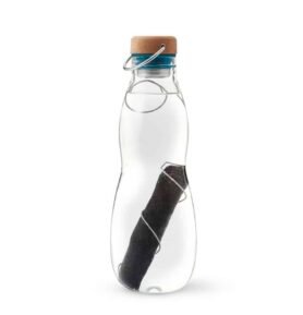 Black + Blum Skleněná láhev na vodu s aktivním uhlím ocean 650ml