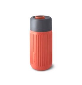 Black + Blum Cestovní skleněný hrnek na kávu 340 ml coral