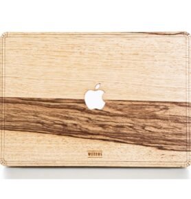 WoodWe Horní krycí fólie z pravého dřeva Mandlovník pro Macbook Air 11"