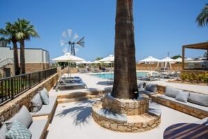 Aloe Boutique Hotel Powered By Anissa Beach