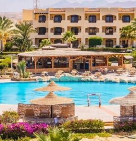 Blend El Phistone Beach Resort