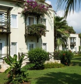 Crystal Flora Beach Resort