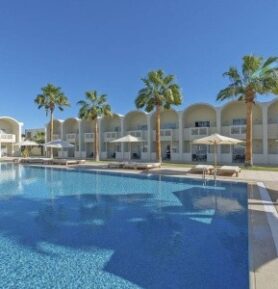 Reef Oasis Beach Resort