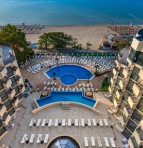 Zenith (Ex.marlin Beach)