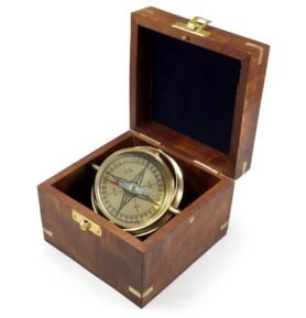 Origin Outdoors kompas VELKÝ MOSAZNÝ v dřevěné krabičce