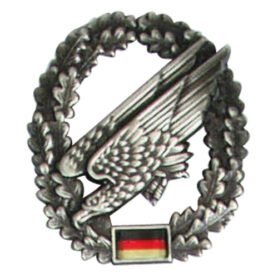Bundeswehr odznak BW na baret Fallschirmjägertruppe