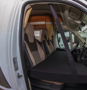Přistýlka CampSleep - lůžko do kabiny řidiče v obytném automobilu