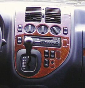 REIMO Přístrojová deska s povrchovou úpravou z ořechového dřeva Vito třídy V