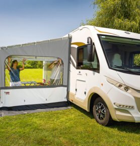 FIAMMA Boční stínící panel W Pro Shade se zatemněním pro markýzy F45, F80, F65L - pravý