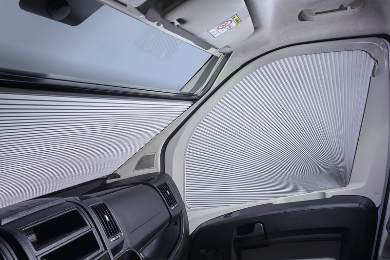 Roleta bočních oken SP300 Dometic