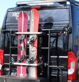Zadní nosič lyží/snowboardů EuroCarry pro VW T5/6, Ducato, Jumper, Boxer