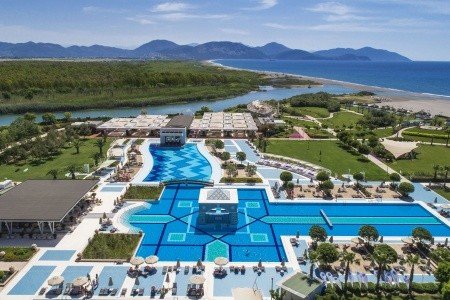 Hilton Dalaman Sarigerme Resort & Spa - Obrázek 2