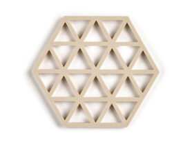 Zone Denmark Silikonová podložka pod horké Triangles Birch
