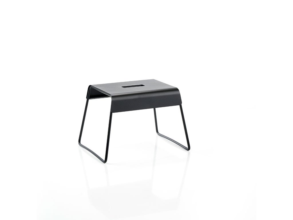 Zone Denmark Kovová stolička A A-Stool Black 27,5 cm (nosnost 110 kg)