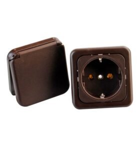 Inprojal Schuko s krytem Barva: Hnědá, Balení: s obalem