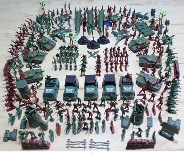 HračkyZaDobréKačky Sada plastových vojáčků s příslušenstvím 307 dílů