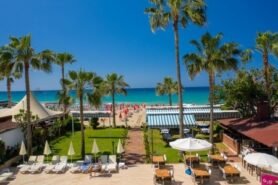 Elysée Beach