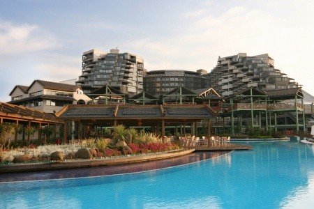 Limak Lara Deluxe Resort