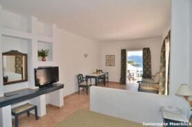 Istron Bay