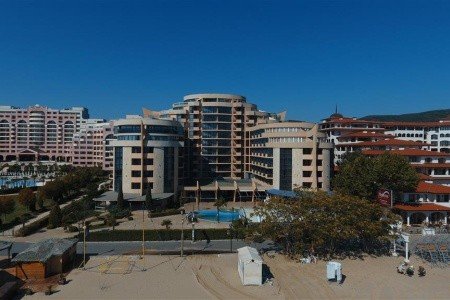 Zenith (Ex.marlin Beach)