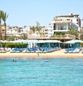 Minamark Beach Resort