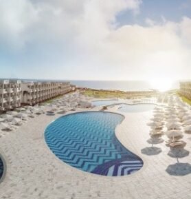 Sirena Beach Resort & Spa