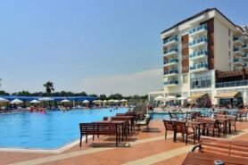Cenger Beach Resort & Spa