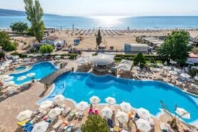 Sentido Neptun Beach