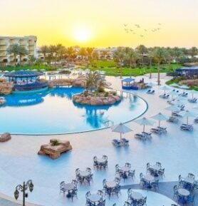 Palm Royale Resort Soma Bay