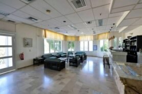 Anna Apartments