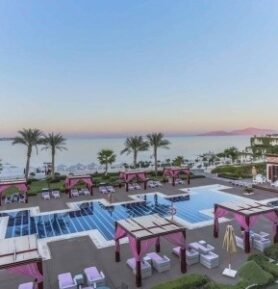 Sunrise Grand Select Arabian Beach Resort