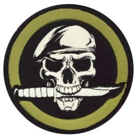ROTHCO nášivka MILITARY SKULL WITH KNIFE velcro 8 cm