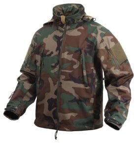 Bunda TACTICAL s kapucí softshell WOODLAND vel. L