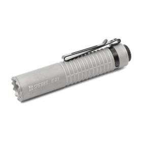 SPERAS svítilna E21 dobíjecí, kompaktní, 2000 lumenů, 322 metrů, IP68 TITAN