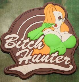 JACKETS TO GO nášivka BITCH HUNTER plast VELCRO MULTICAM