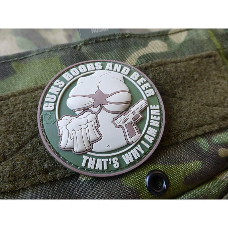 JACKETS TO GO nášivka GUNS BOOBS AND BEER velcro plast MULTICAM