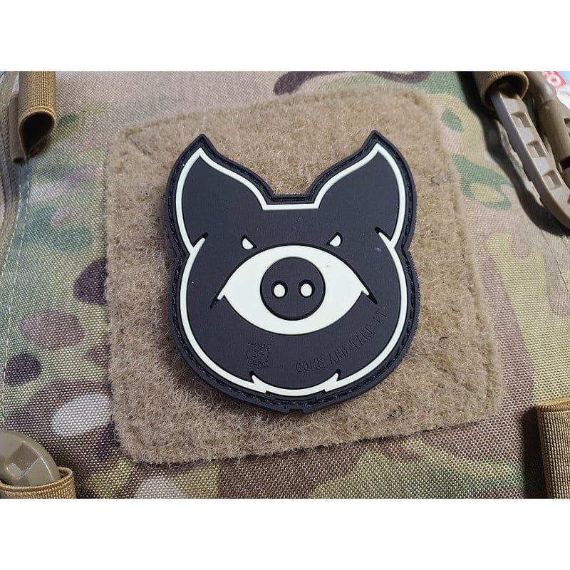 JACKETS TO GO nášivka MONSTER PIG plast velcro GLOW IN THE DARK