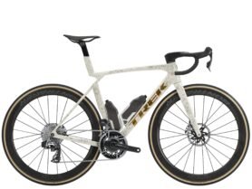 Trek Madone SLR 9 AXS Gen 8 2026 S bílá