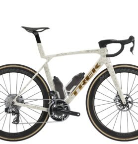 Trek Madone SLR 9 AXS Gen 8 2026 S bílá