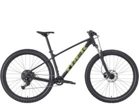 Trek Marlin 4 Gen 3 2026 L černá